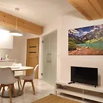 Nika, Apartment *