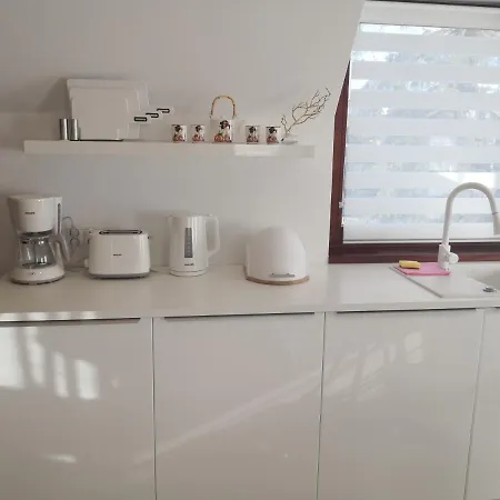 Nika, Apartamento