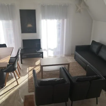 Nika, Apartament *