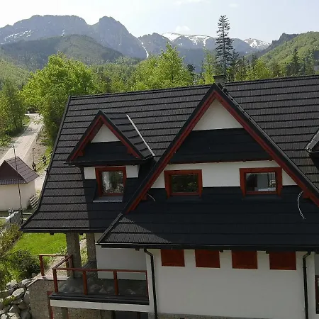 Nika, Apartamento *