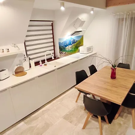 Apartamento Nika, *