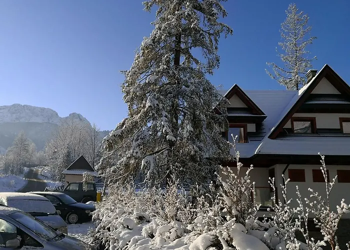 شقة Nika, زاكوباني