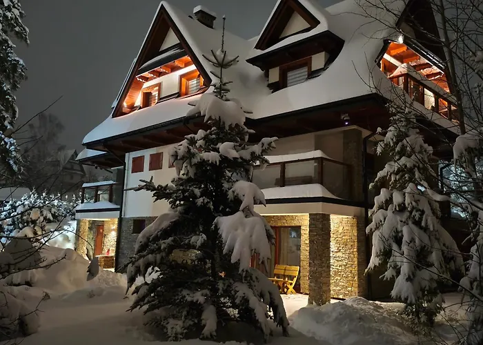 Nika, زاكوباني