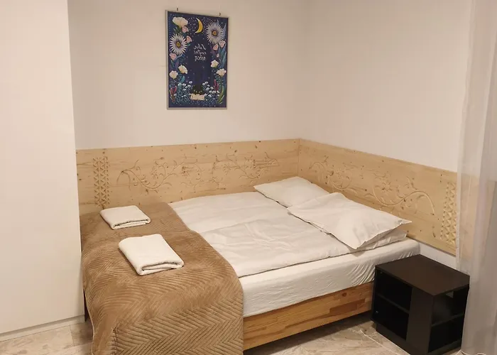 شقة Nika, زاكوباني