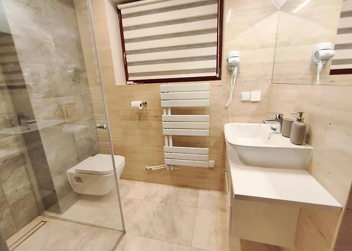 شقة Nika, زاكوباني